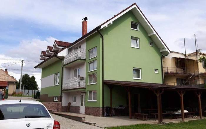 Ubytovanie Tri Sestry Hrabusice Exterior photo